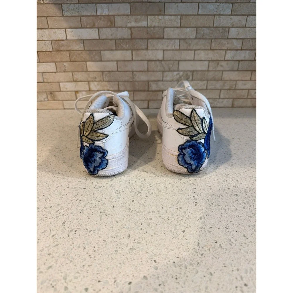 Nike Air‎ Force 1 Custom Floral Sneakers Youth Size 5 White Blue Shoes